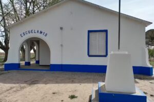 Escuela N&ordm; 15 Bernardino Rivadavia
