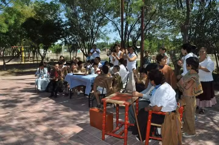 Escuela N&ordm; 2-041 Esteban Jurisich