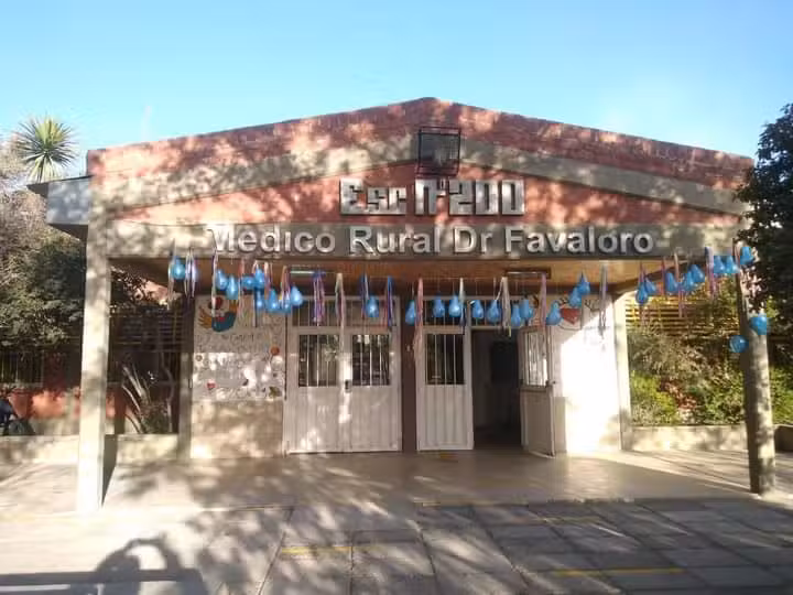Escuela N&ordm; 200