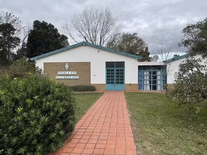 Escuela N&ordm; 25