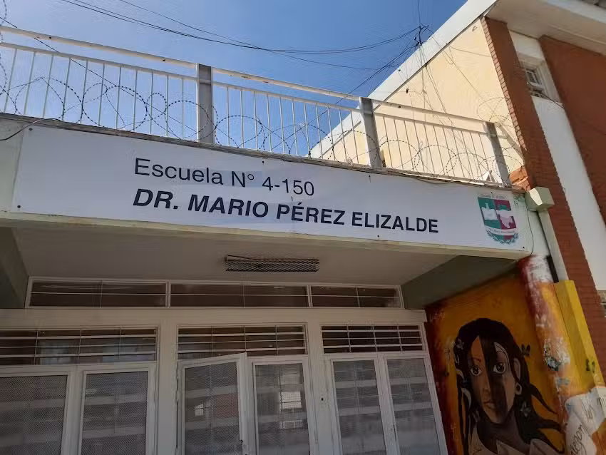Escuela No. 4-150 DR. MARIO P&Eacute;REZ ELIZALDE