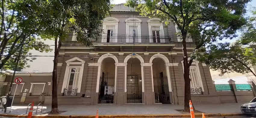 Escuela N&ordm; 4 DE 10&ordm; &ldquo;Coronel Brandsen&rdquo;