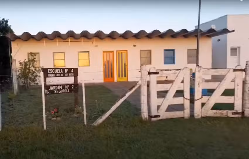 Escuela N&ordm; 4 General Jos&eacute; de San Mart&iacute;n