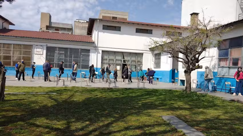 Escuela No. 4 Pcia. de Buenos Aires