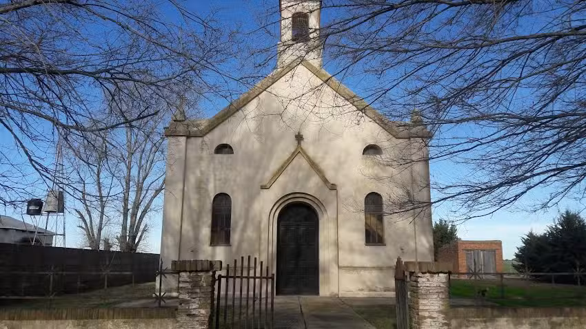 Escuela N&ordm;16, Cascada