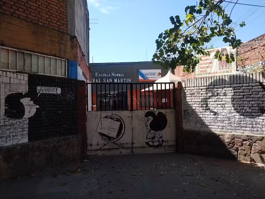 Escuela Normal General San Martin