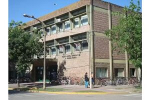 Escuela Normal Superior N*33 Asoc Coop de la Enns Dr M Moren