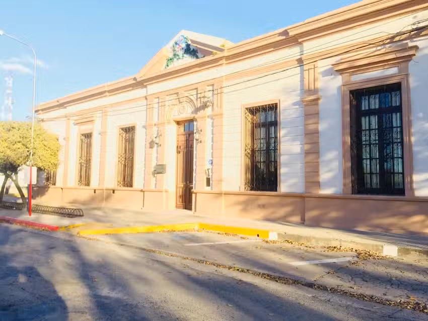 Escuela Nro. 74 &ldquo;Mar&iacute;a Saa Pereyra&rdquo;