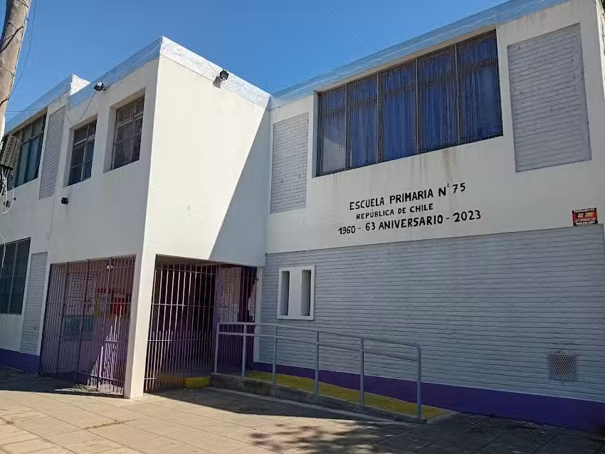 Escuela Nro 75 Rep&uacute;blica de Chile