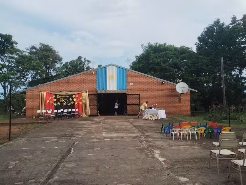 Escuela Nucleo N&deg; 754