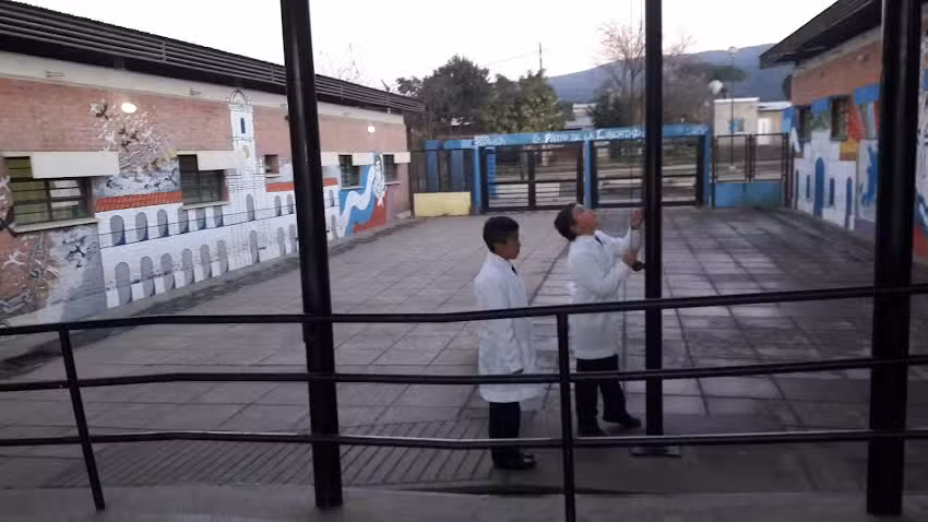 Escuela Nueva Barrio Islas Malvinas