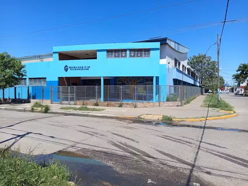 Escuela primaria 105