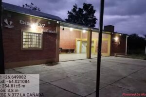 Escuela primaria 377 de la ca&ntilde;ada