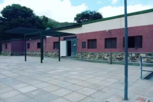 Escuela Primaria 425