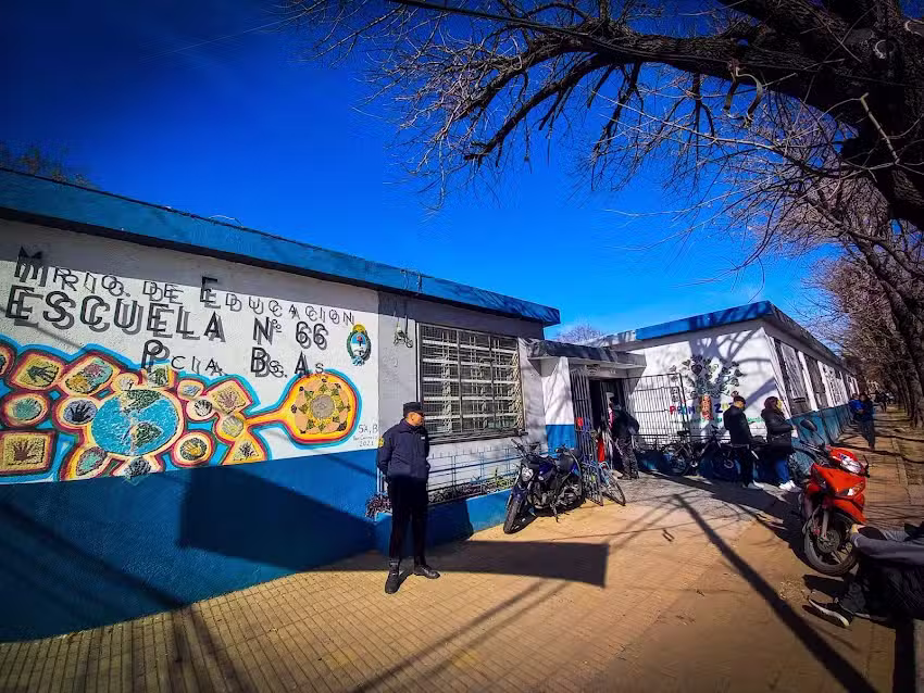 Escuela primaria 66