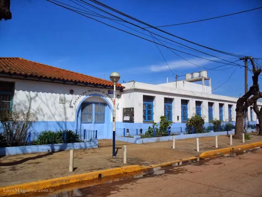 Escuela Primaria 9 (EP09)