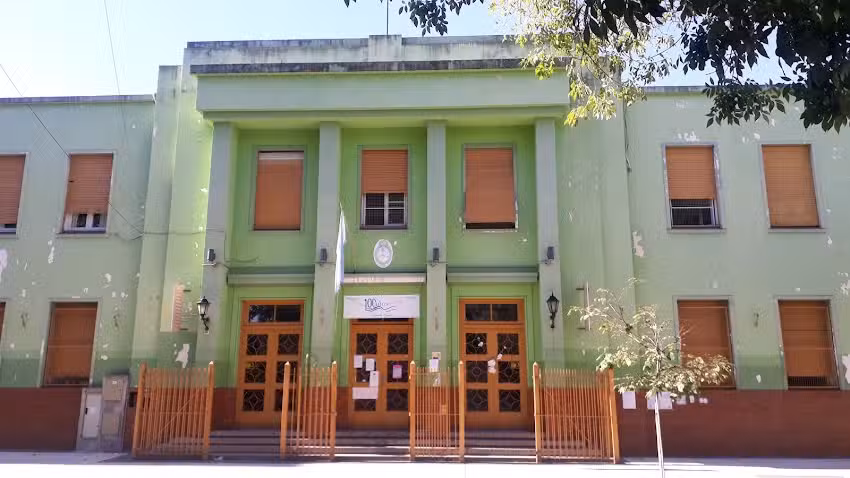 Escuela Primaria Com&uacute;n N&deg; 02 &ndash; Alejandro Aguado