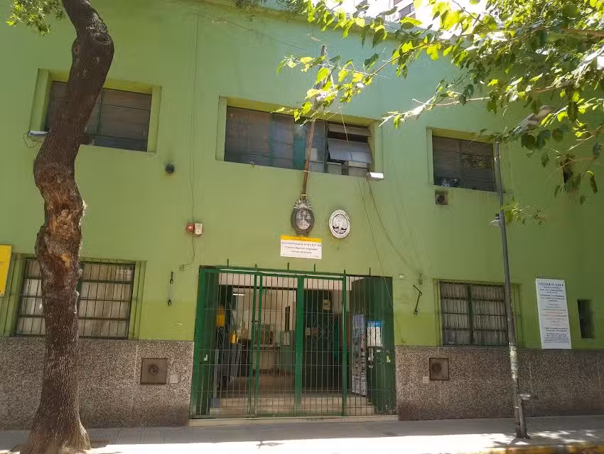 Escuela Primaria Com&uacute;n N&deg; 02 &ndash; Carlos Ram&oacute;n Vignale