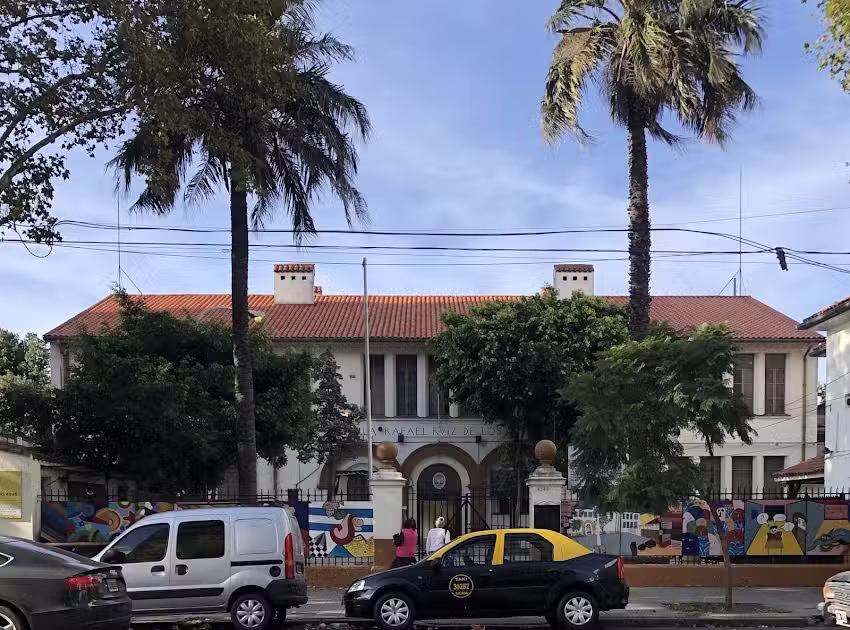 Escuela Primaria Com&uacute;n N&deg; 04 &ndash; Rafael Ruiz de los Llanos