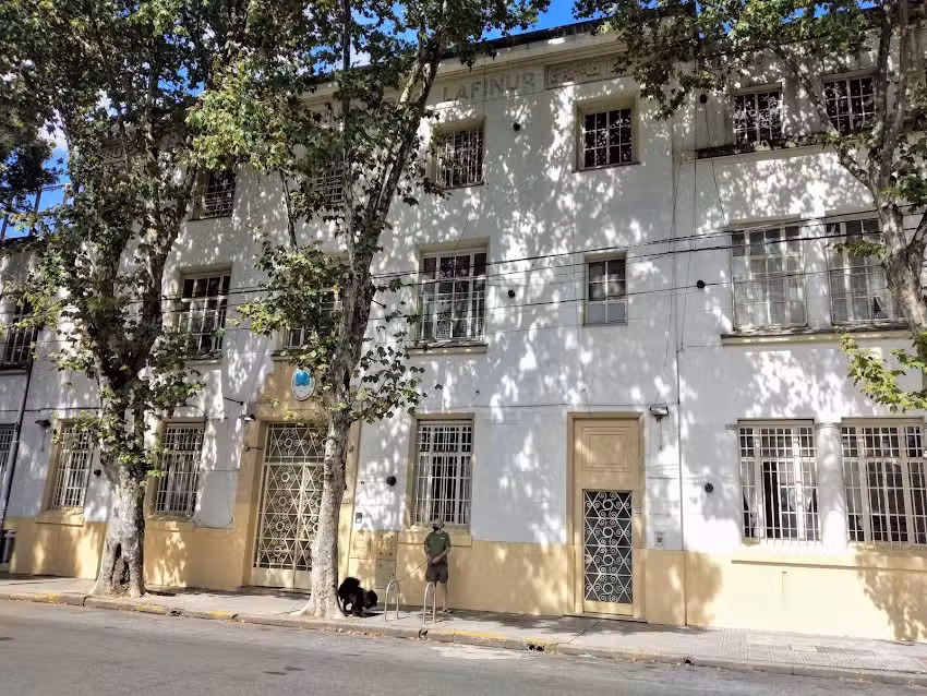 Escuela Primaria Com&uacute;n N&deg; 09 &ndash; Juan Cris&oacute;stomo Lafinur