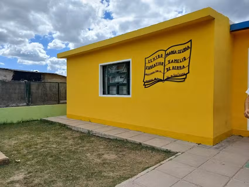 Escuela Primaria de Dolores