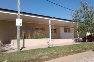 Escuela Primaria De Tierra De Sue&ntilde;os 3