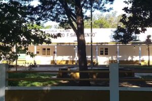Escuela Primaria Domingo Faustino Sarmiento