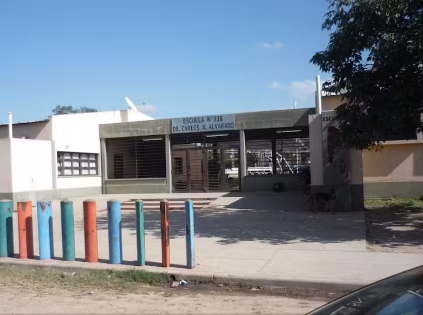 Escuela Primaria Dr. Carlos A. Alvarado N&deg;338
