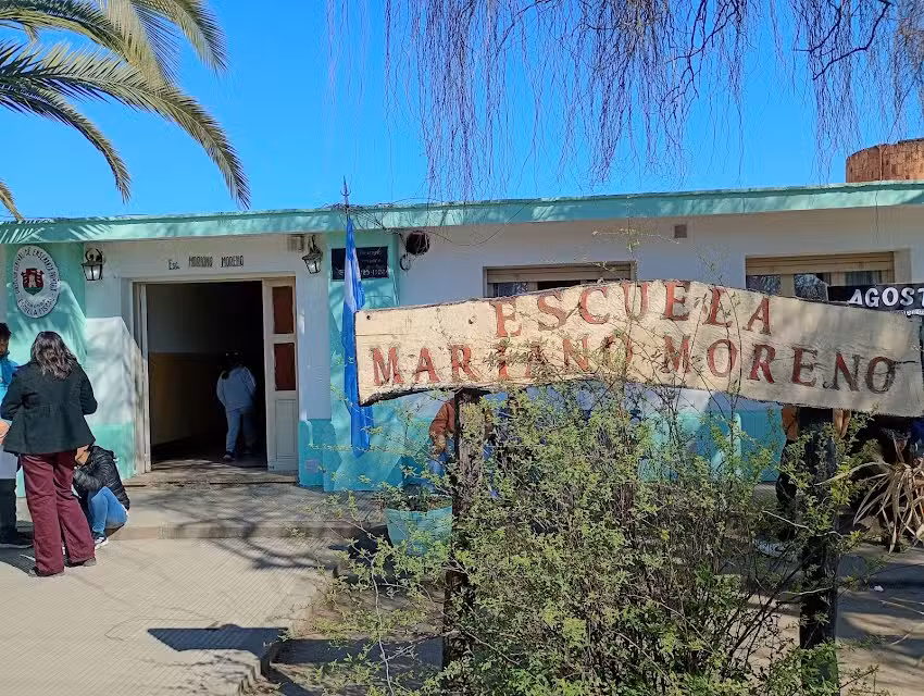 Escuela Primaria Mariano Moreno / Jard&iacute;n de Infantes