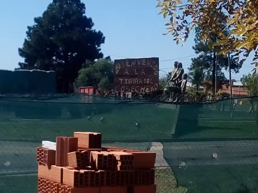 Escuela Primaria N&deg; 16 Manuel Pac&iacute;fico Antequeda