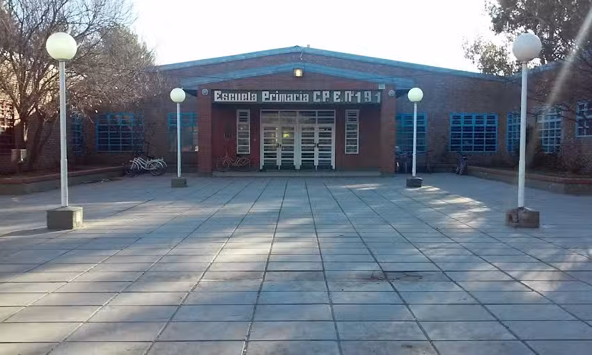 Escuela Primaria N&deg; 191 H&eacute;roes De Malvinas