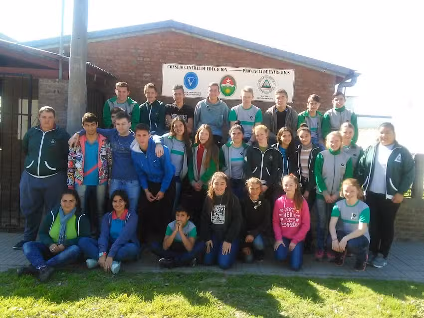 Escuela Primaria N&deg; 6 Y Escuela Secundaria N&deg; 18