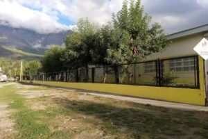 Escuela Primaria N°318