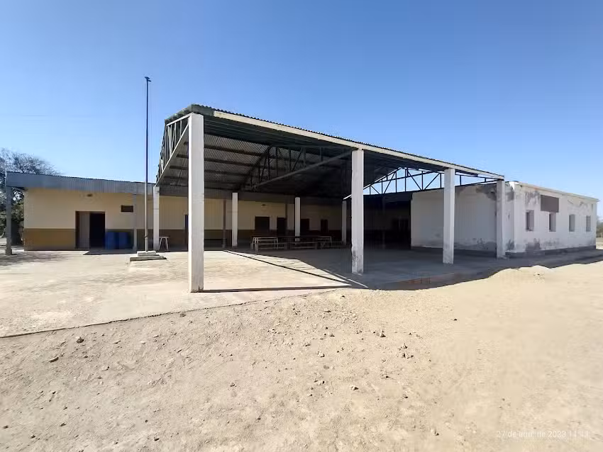 Escuela primaria N&deg;781. Santa Lucia, dpto Salavina.