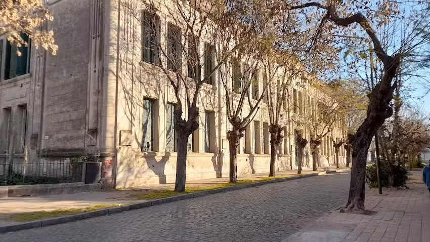 Escuela Primaria Nro.1 Bernardino Rivadavia