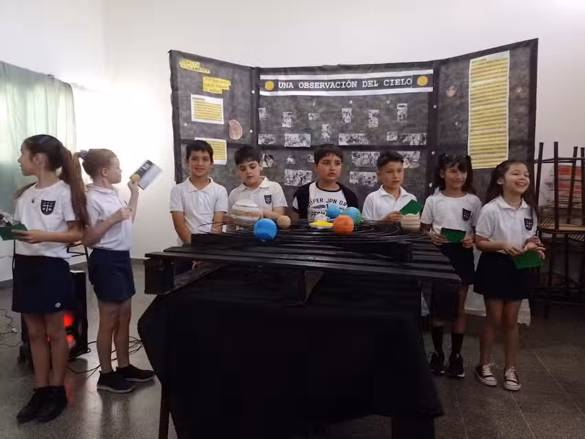 Escuela Privada Nro 142