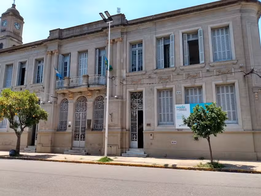 Escuela Profesional Mixta N&deg;1