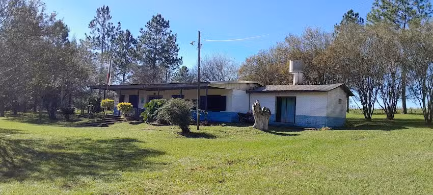 Escuela Provincial 889
