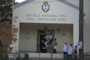 Escuela Provincial N&deg; 100 Bartolom&eacute; Mitre