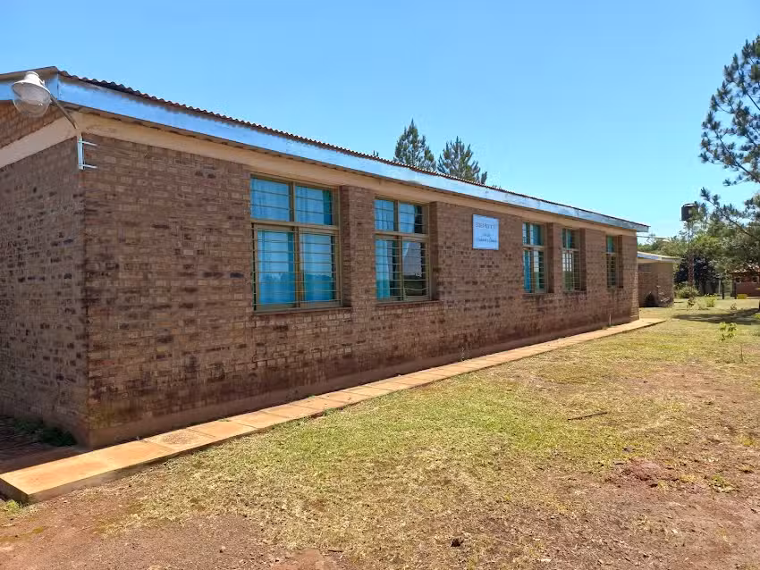 Escuela Provincial N&ordm; 121