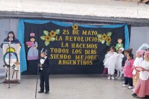 Escuela Republica De Peru