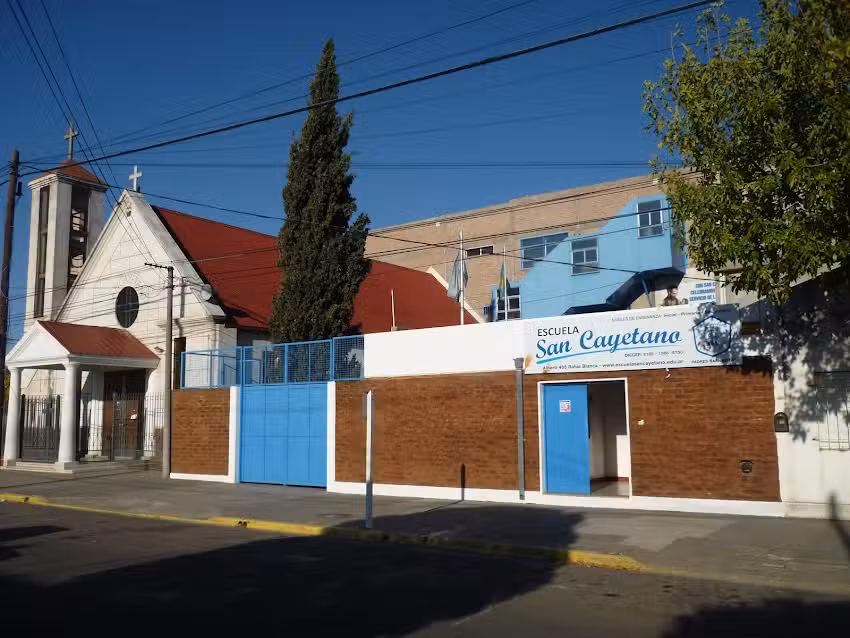 Escuela San Cayetano