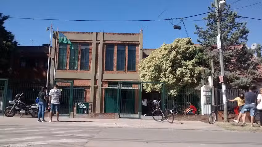 Escuela San Martin .