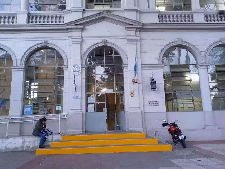 Escuela Secundaria Anton&igrave;o Devoto