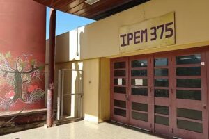 Escuela Secundaria IPEM N&deg; 375 Leonor Marzano