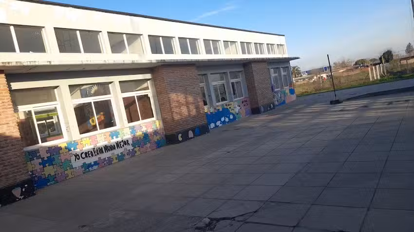 Escuela Secundaria N&deg; 14 Francisca Herrero de Manauta