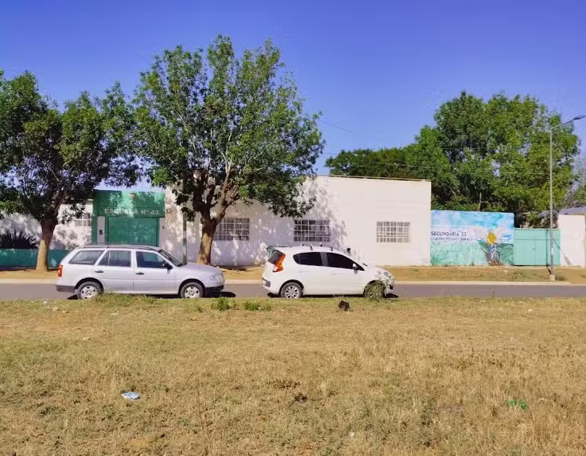 Escuela Secundaria N&deg; 23 Claudio Pocho Lepratti