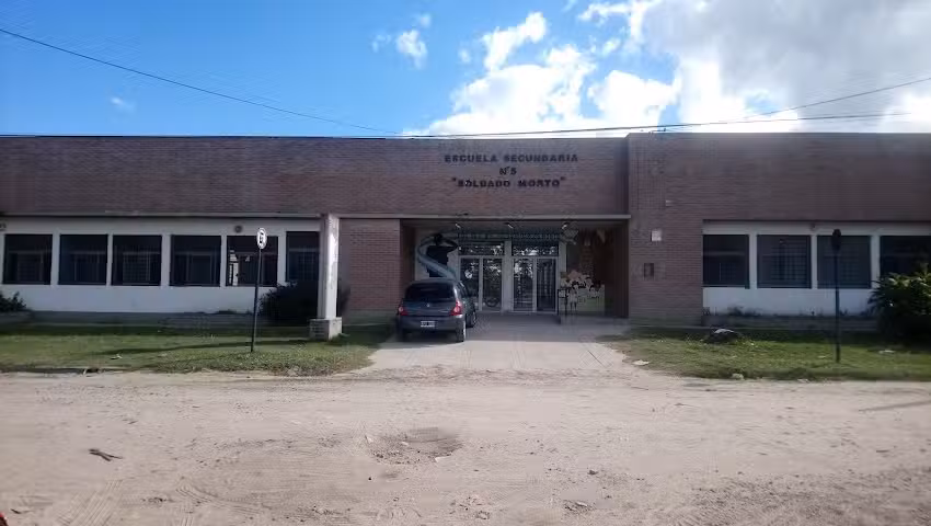 Escuela Secundaria N&deg; 5 &ldquo;SOLDADO CARLOS MOSTO&rdquo;