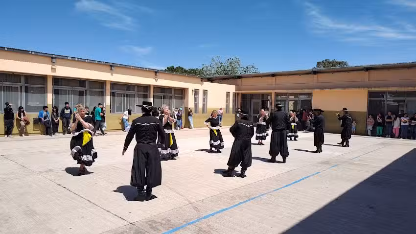 Escuela Secundaria N&deg;6 Felicitas Guerrero