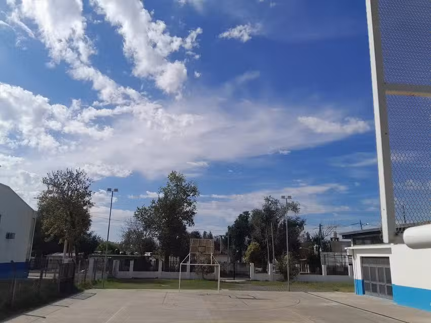 Escuela Secundaria N&ordm;32 (EES32)